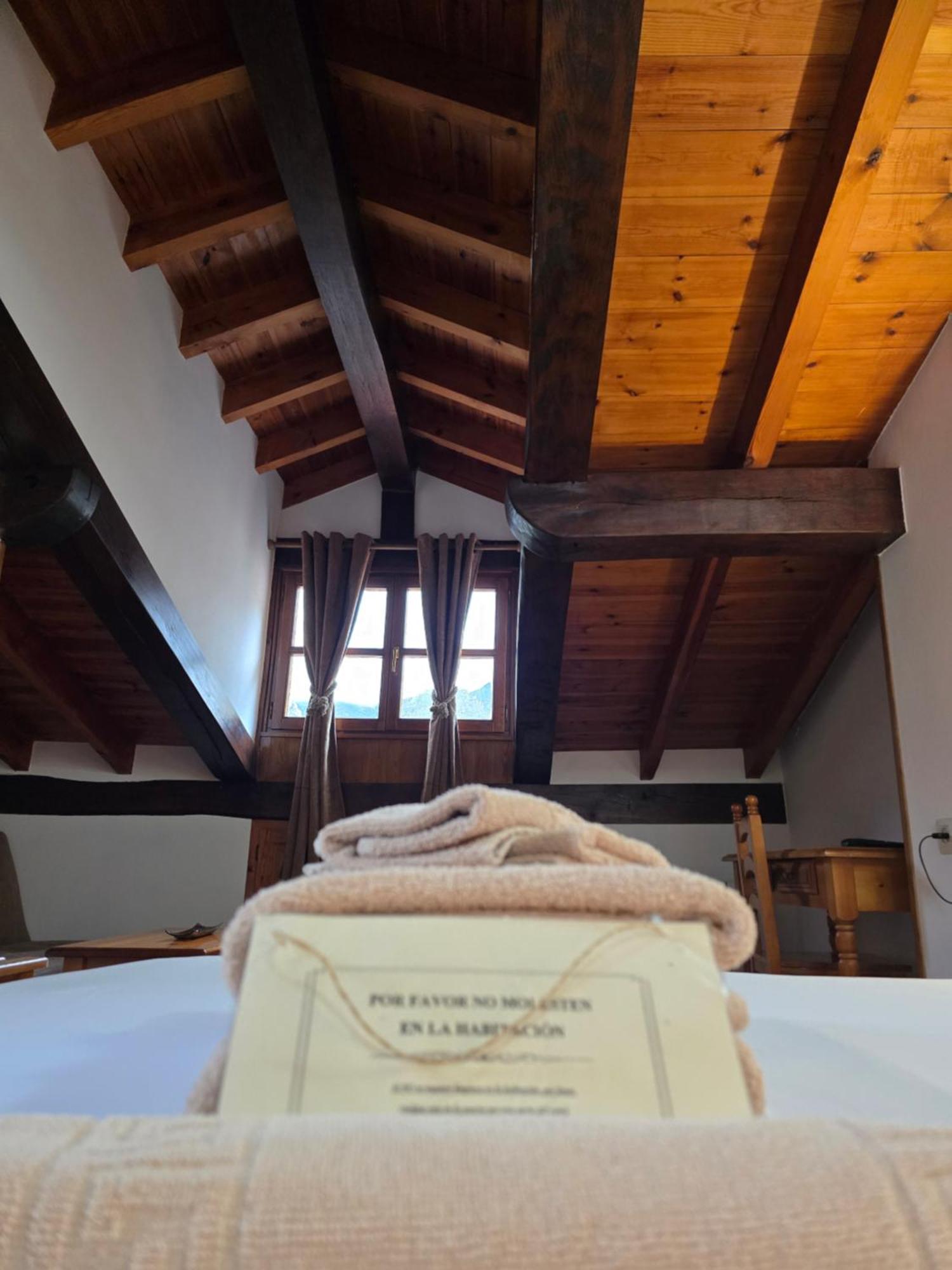 Hotel Rural El Sestil Dobres 외부 사진