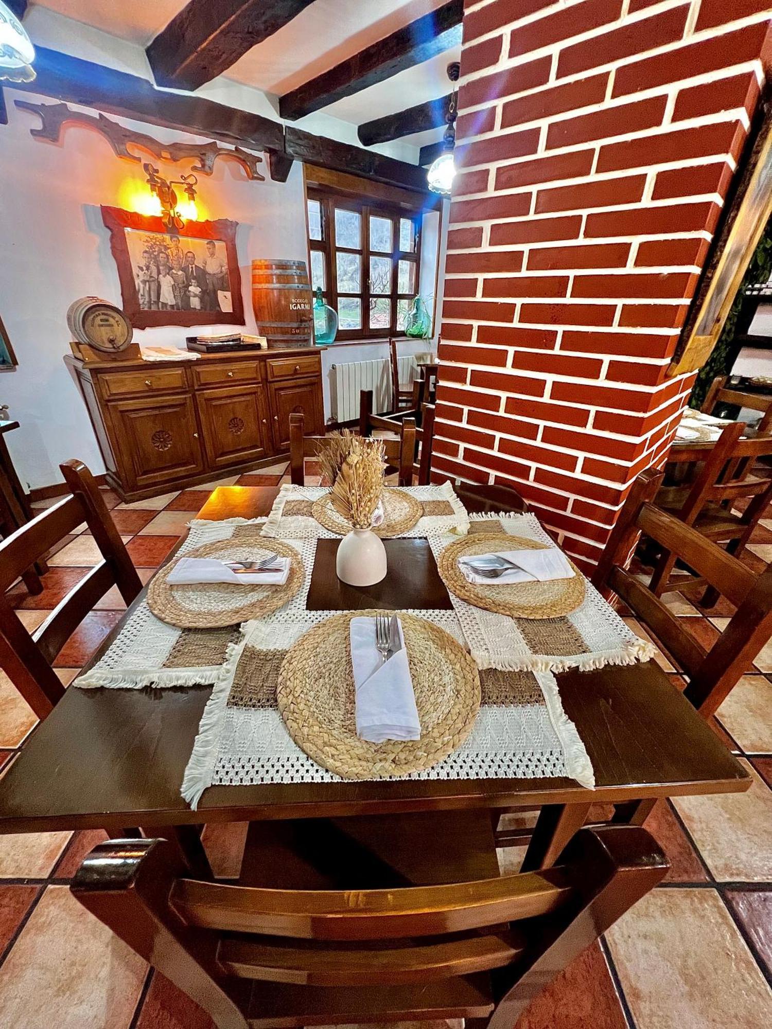 Hotel Rural El Sestil Dobres 외부 사진